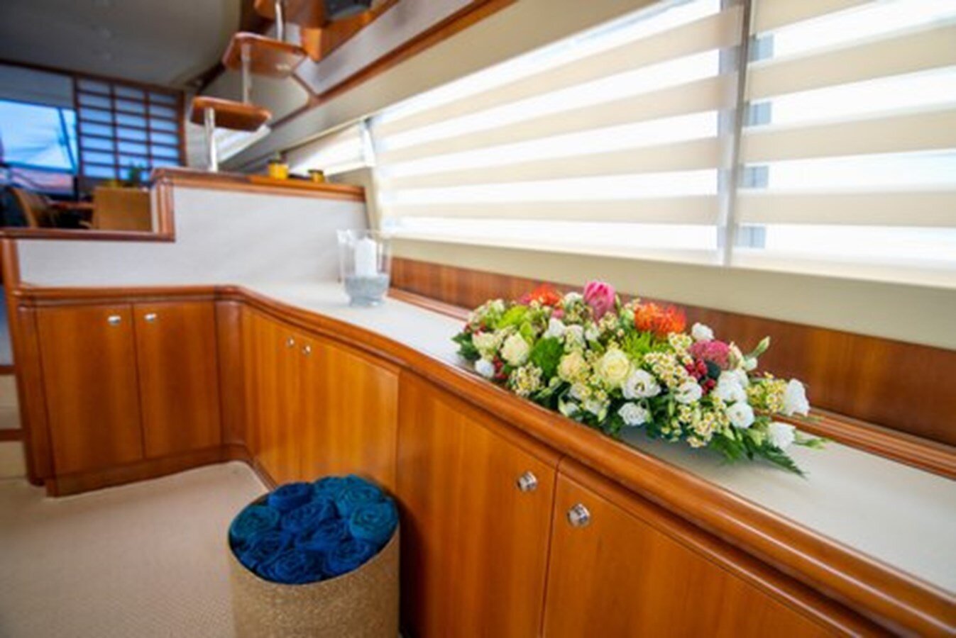 2004 FERRETTI YACHTS 77' 2