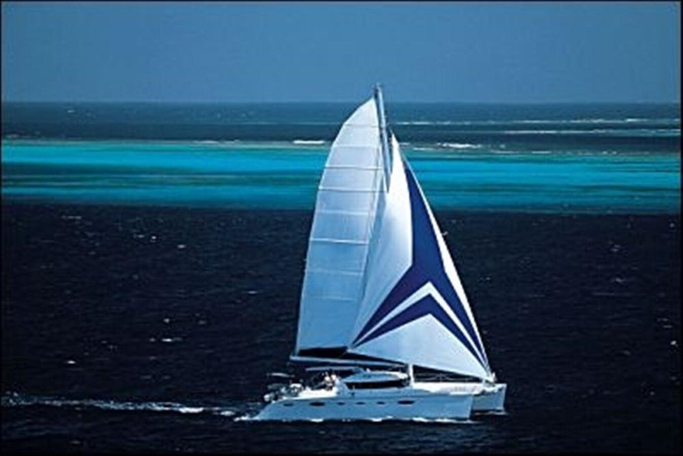 2004-fountaine-pajot-60-cf6a07