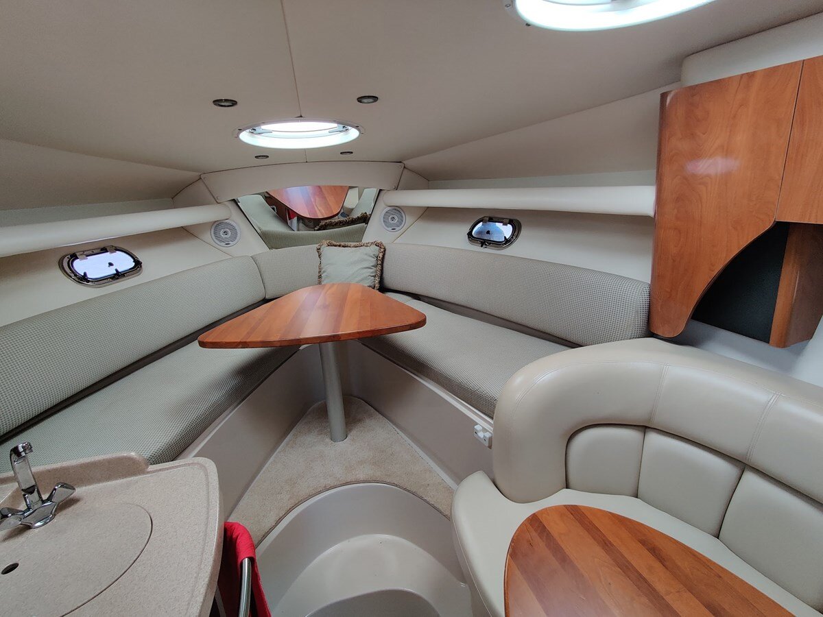 2004-four-winns-28-ffc465