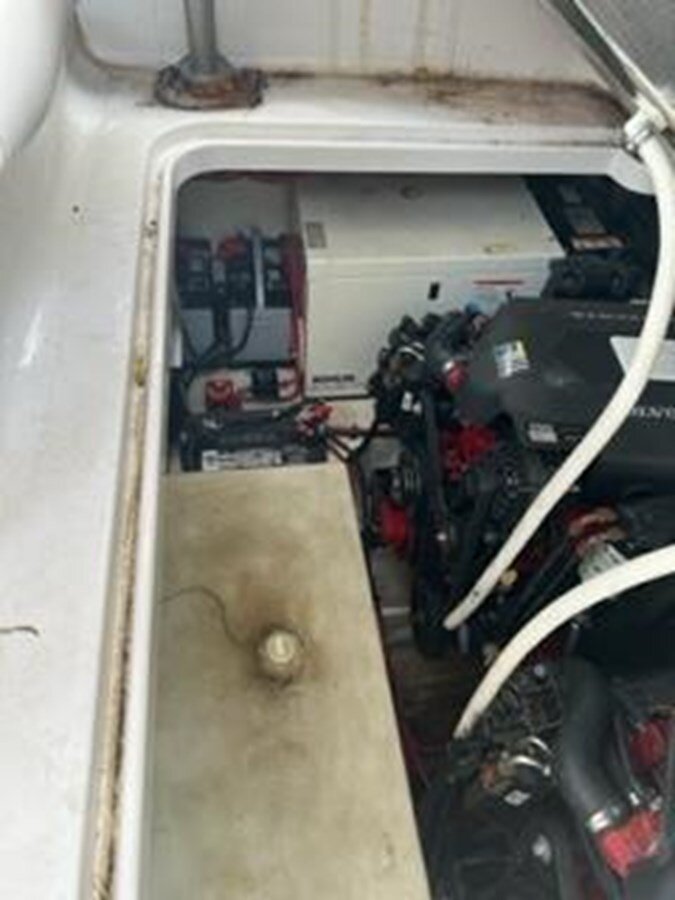 2004-four-winns-28-ffc465