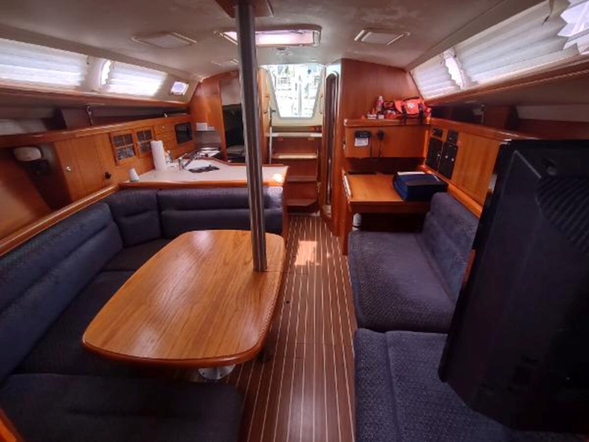 2004-hunter-35-8-c0824c