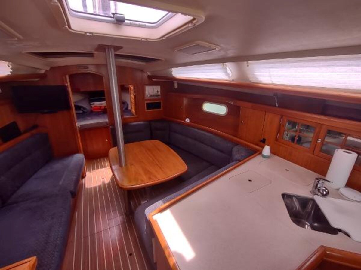 2004-hunter-35-8-c0824c