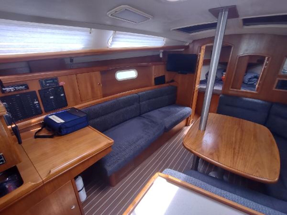 2004-hunter-35-8-c0824c