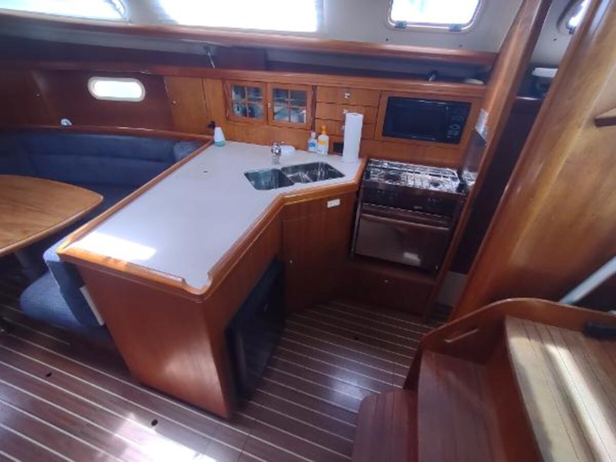 2004-hunter-35-8-c0824c