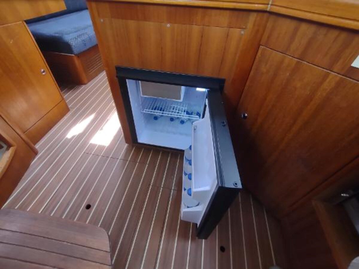 2004-hunter-35-8-c0824c