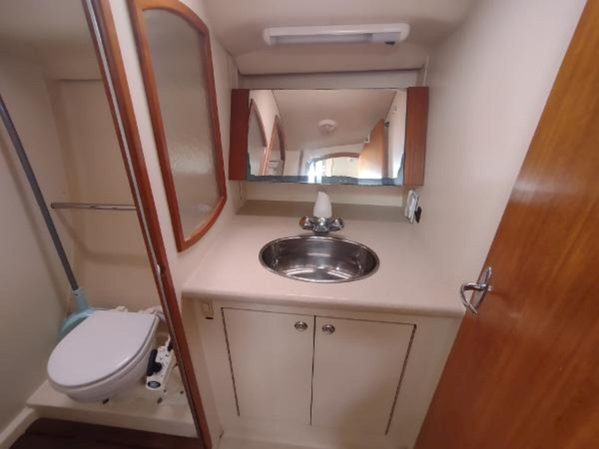 2004-hunter-35-8-c0824c