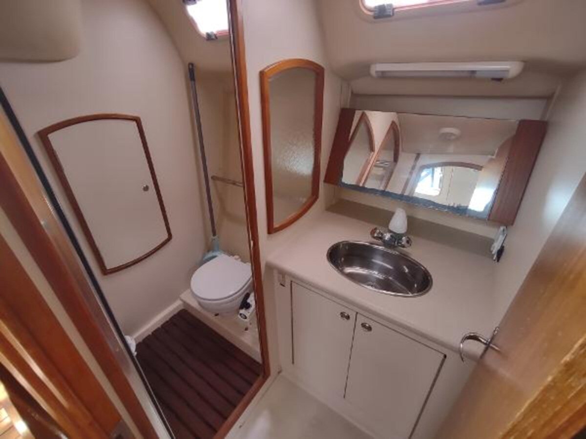 2004-hunter-35-8-c0824c