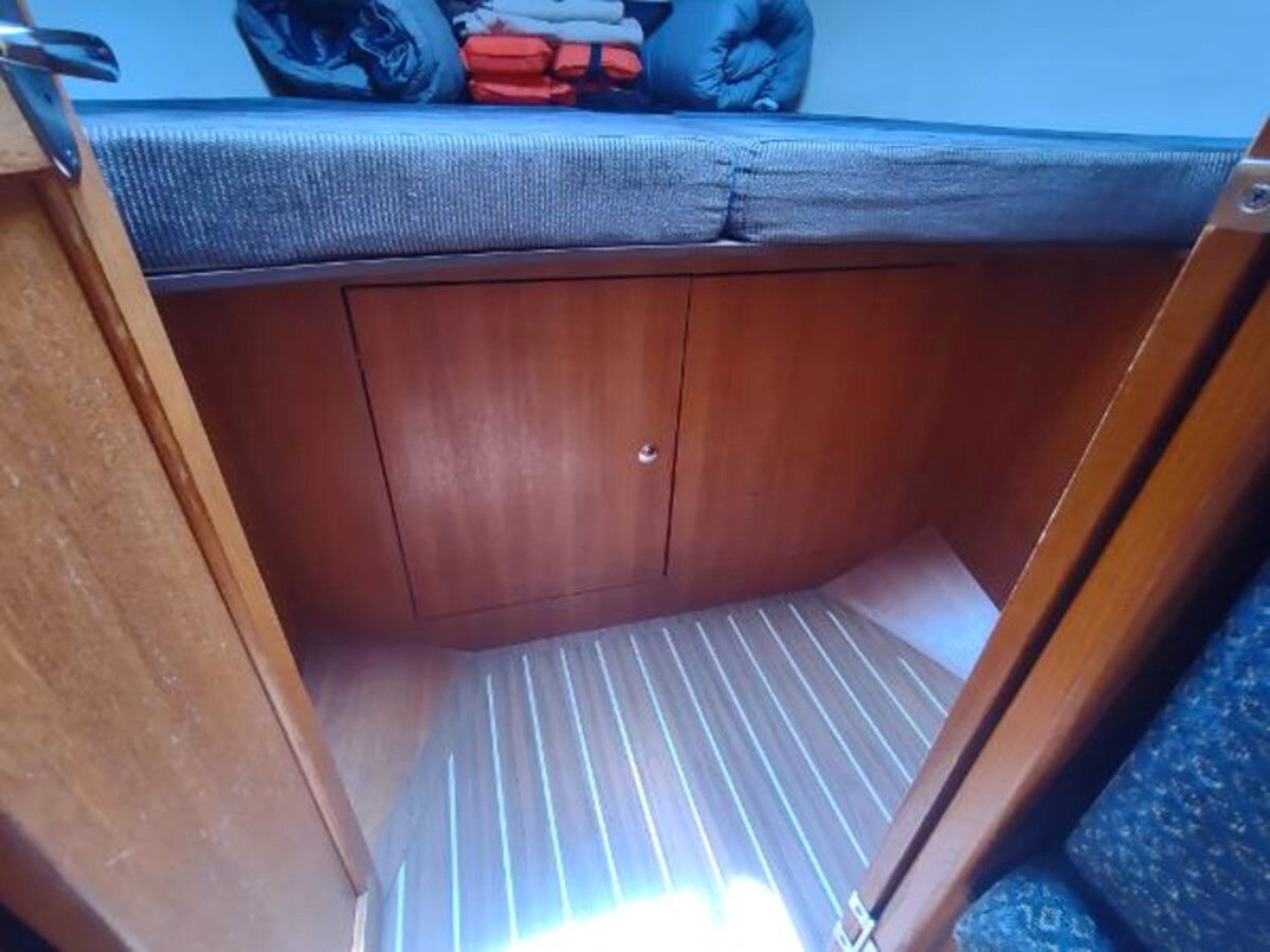 2004-hunter-35-8-c0824c