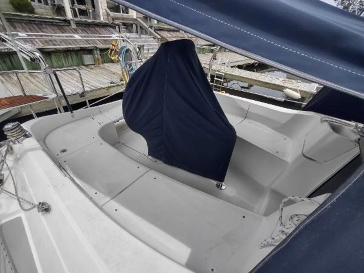 2004-hunter-35-8-c0824c