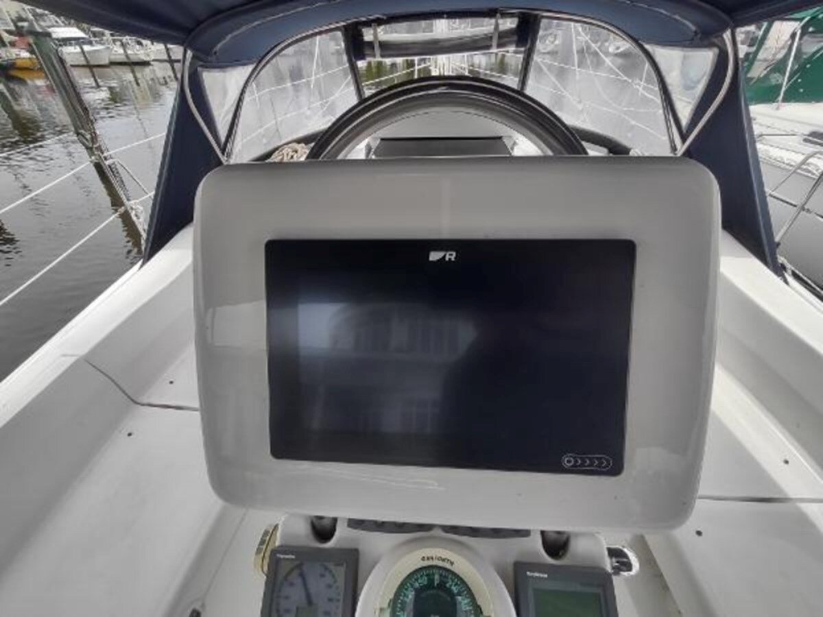 2004-hunter-35-8-c0824c