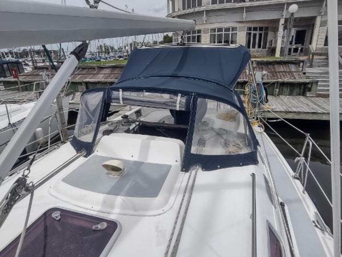 2004-hunter-35-8-c0824c