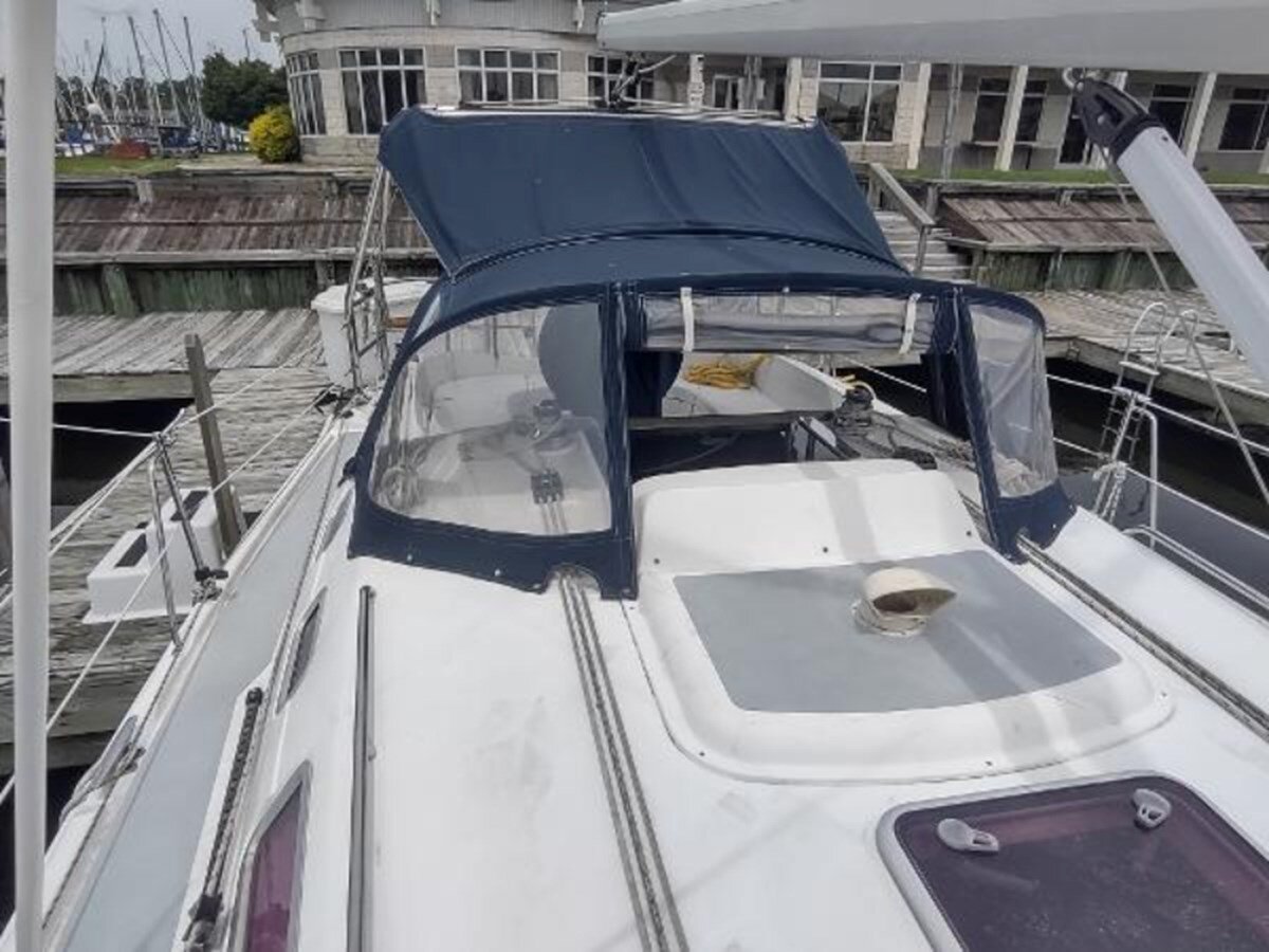 2004-hunter-35-8-c0824c