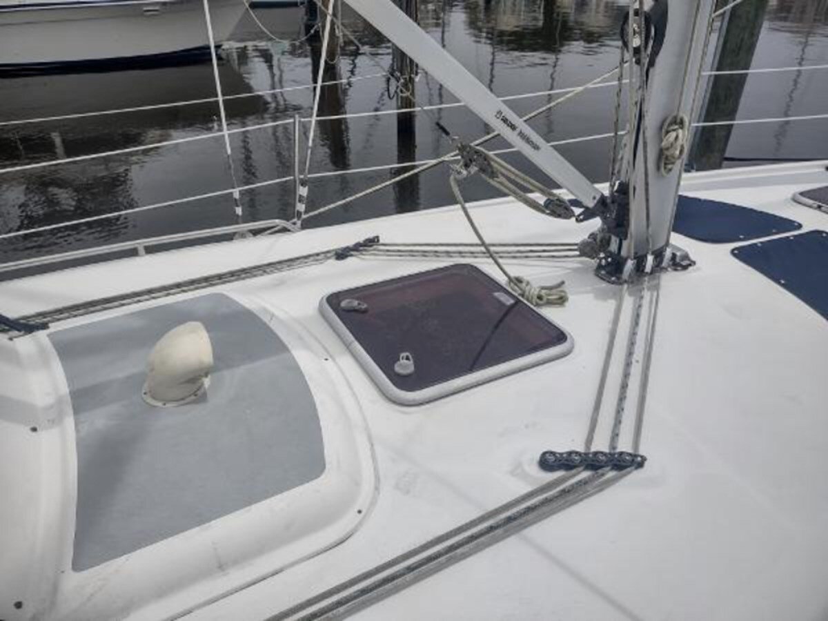 2004-hunter-35-8-c0824c