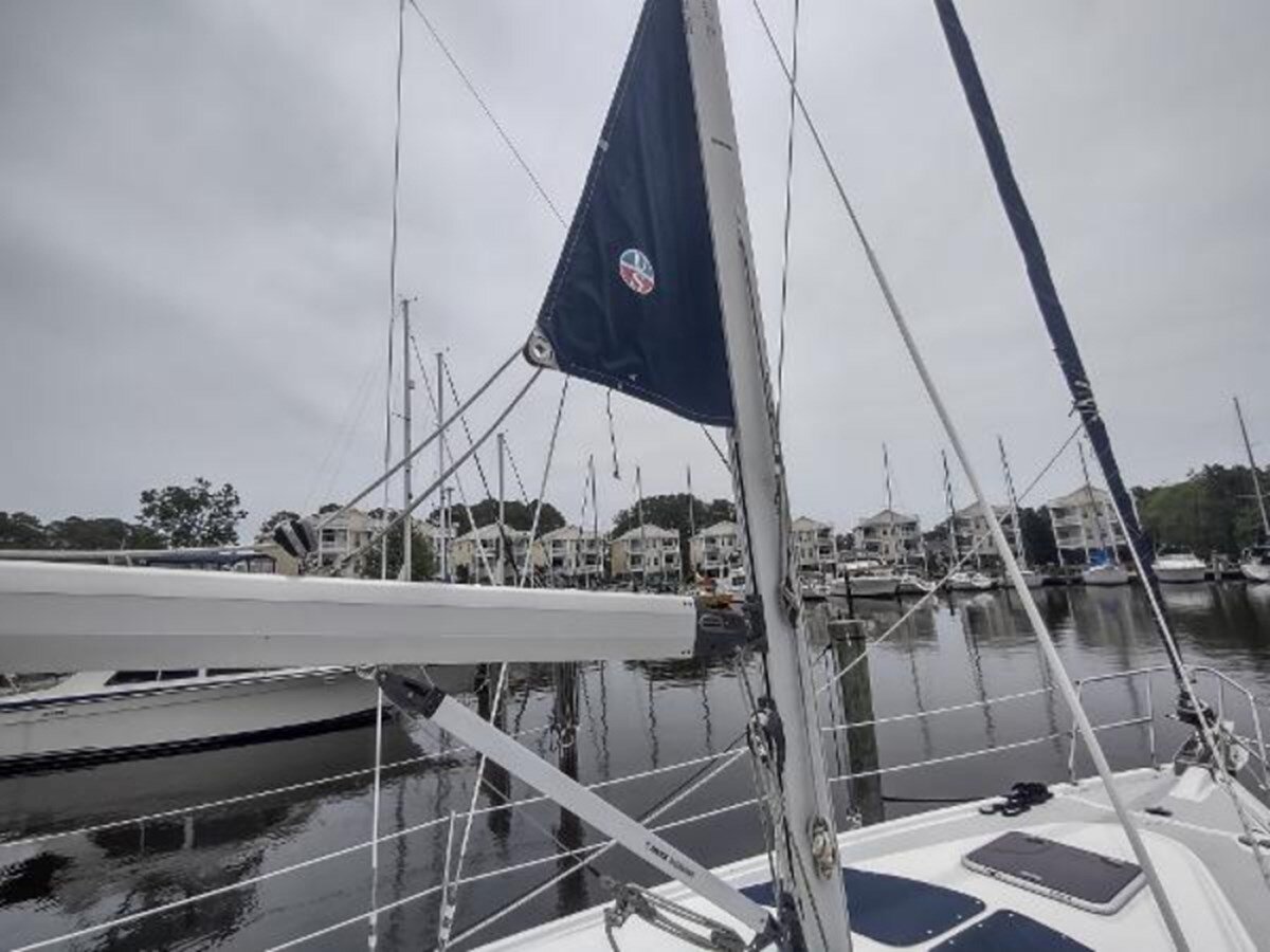 2004-hunter-35-8-c0824c