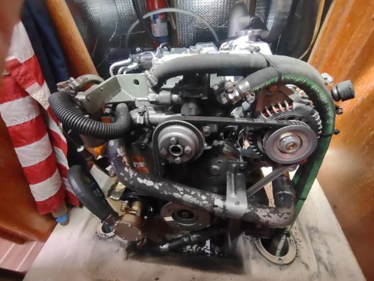 2004-hunter-35-8-c0824c