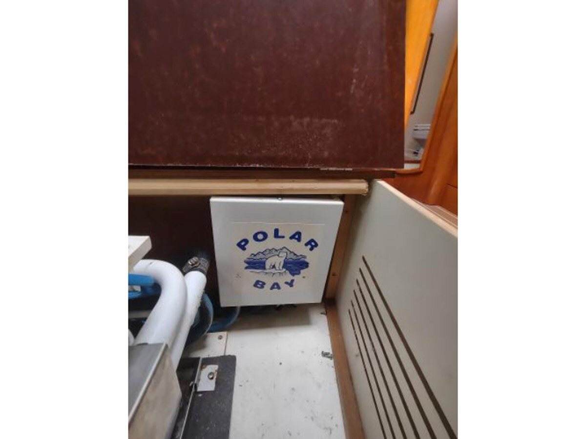 2004-hunter-35-8-c0824c