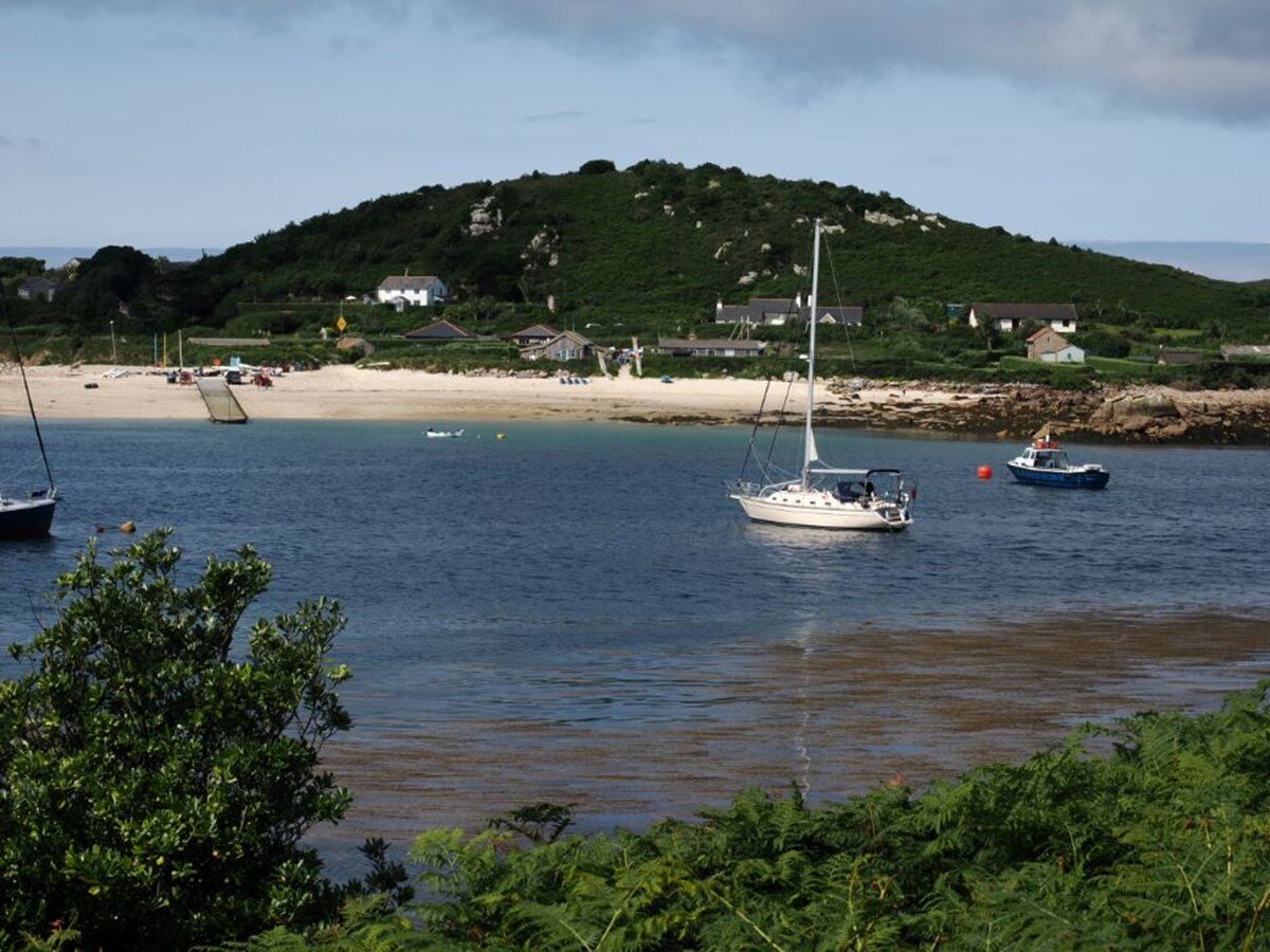 2004-island-packet-yachts-37-10-88c88e