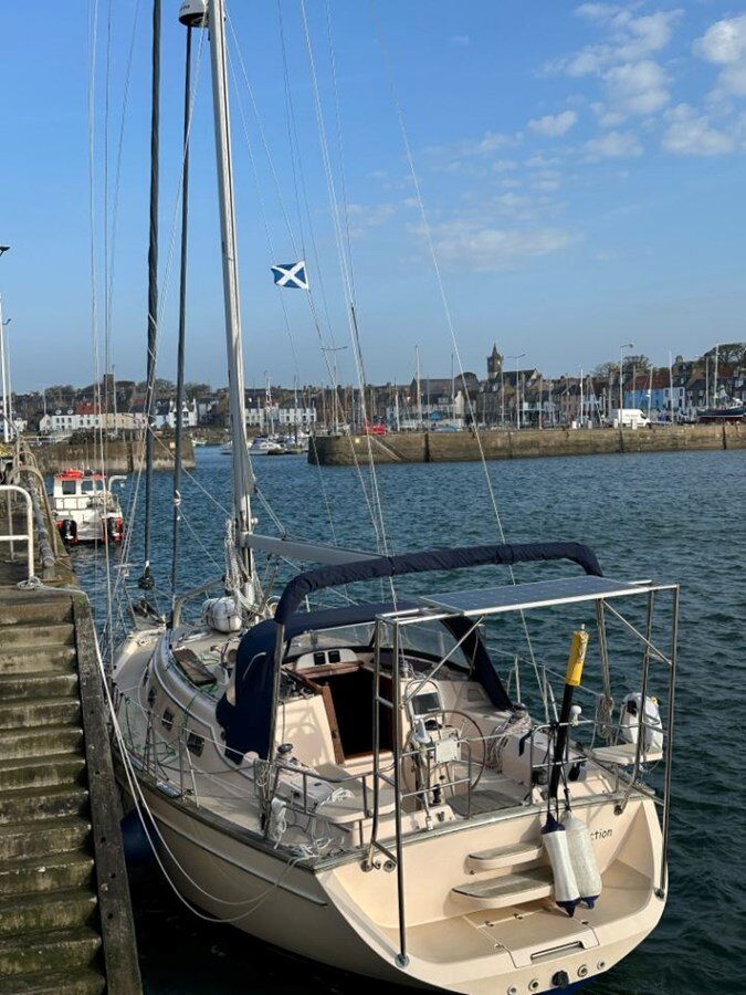 2004-island-packet-yachts-37-10-88c88e