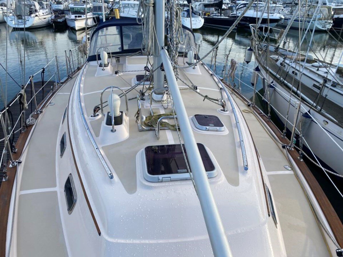 2004-island-packet-yachts-37-10-88c88e
