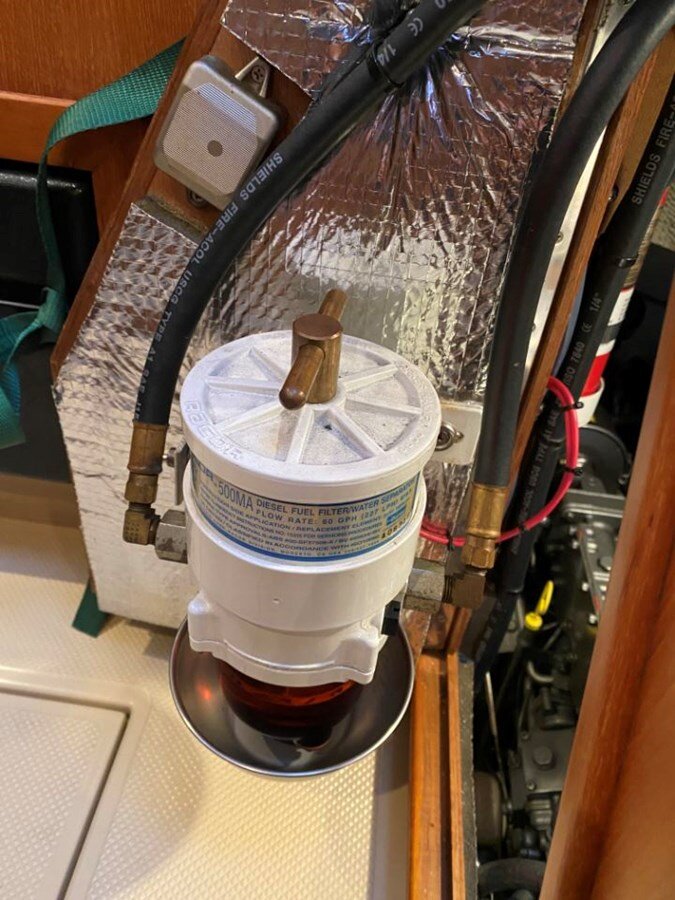 2004-island-packet-yachts-37-10-88c88e