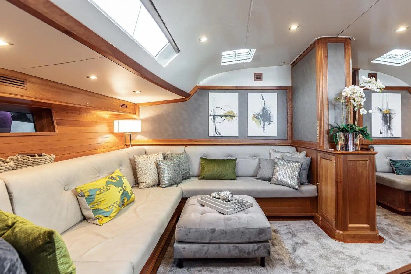 2004-jmv-98-6-5c0b29