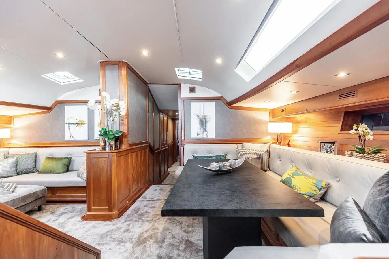 2004-jmv-98-6-5c0b29