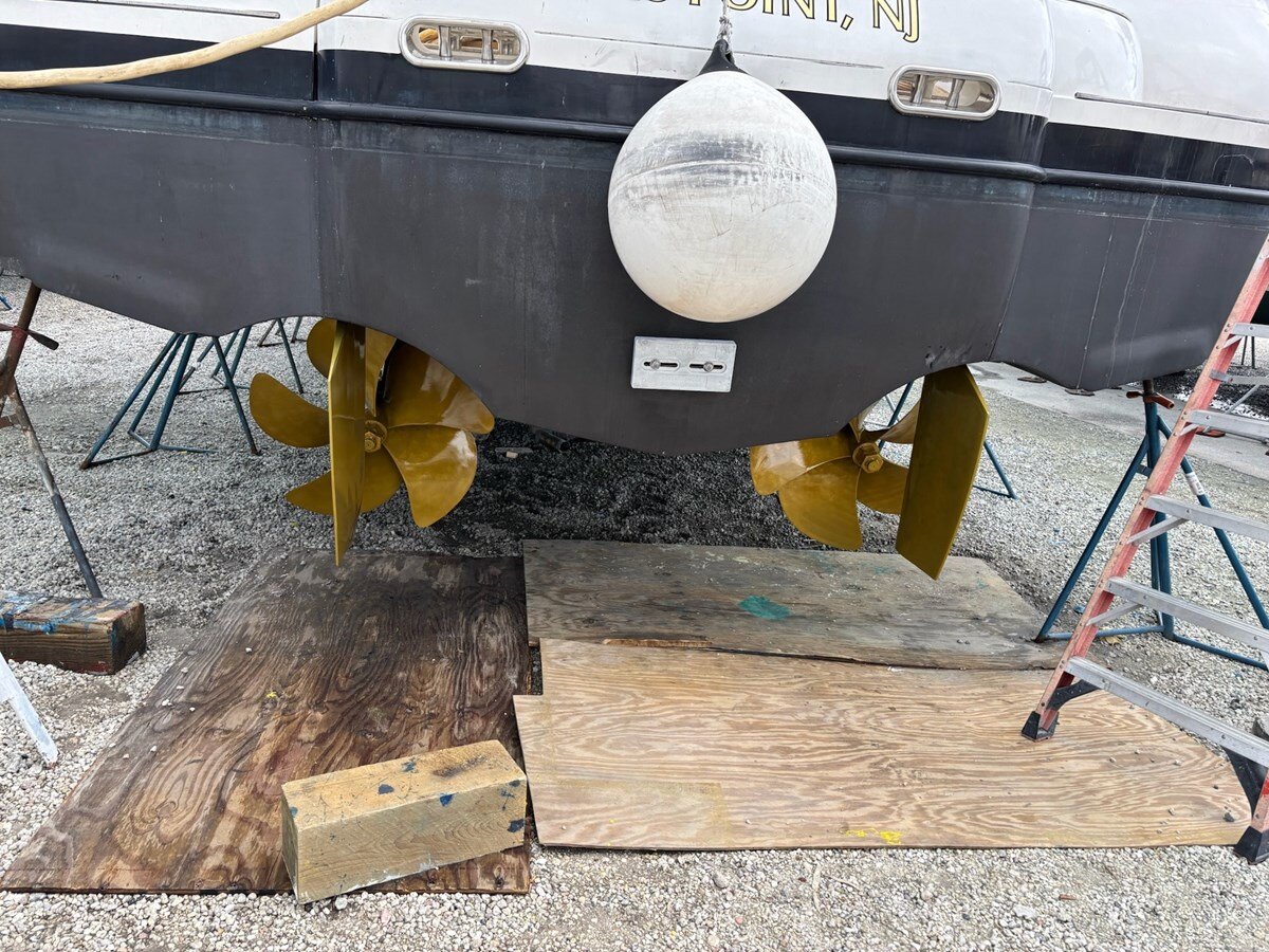 2004-lazzara-80-7-4ccbcc