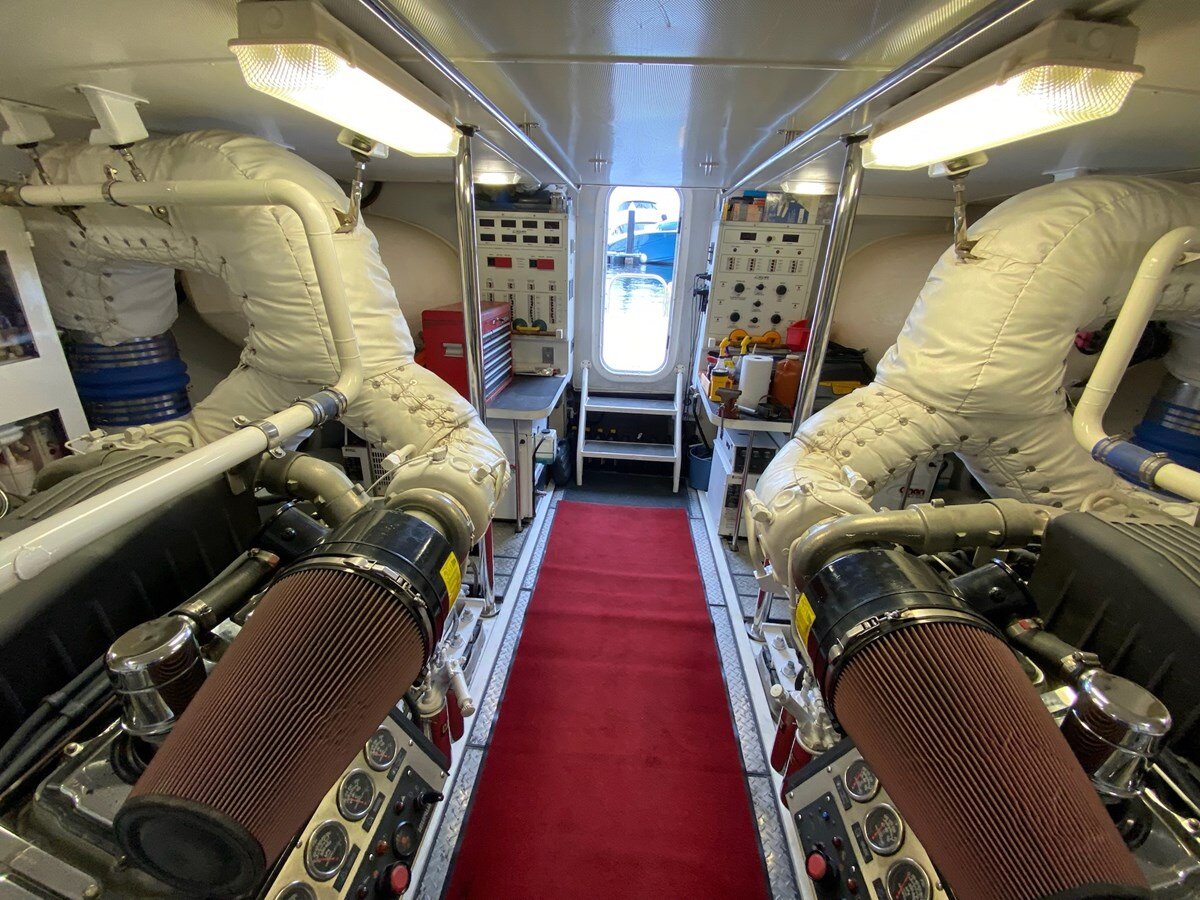 2004-lazzara-80-7-4ccbcc