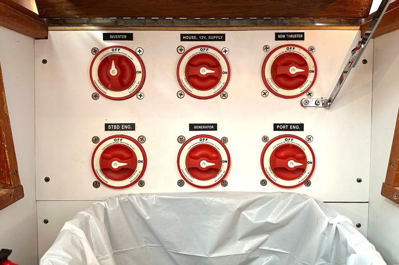 2004-legacy-34-11285a