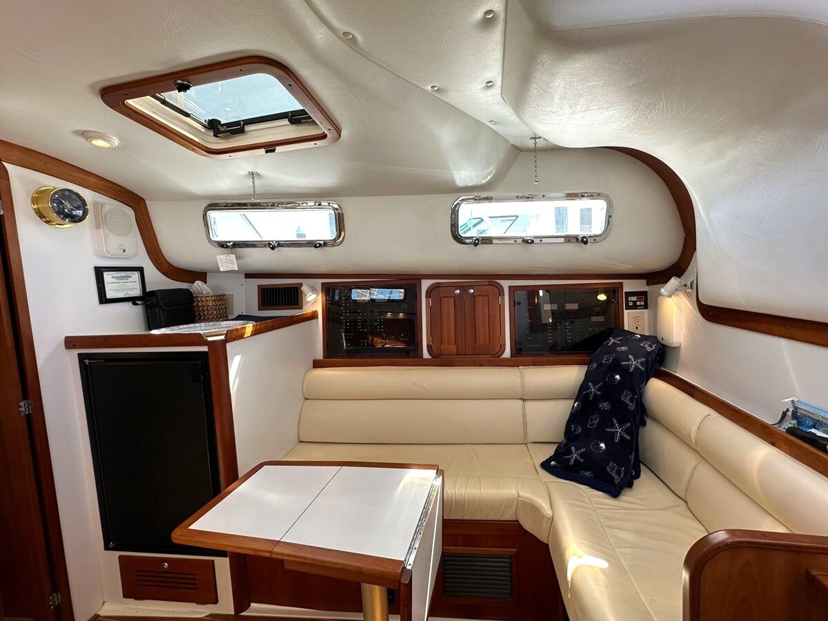 2004-legacy-34-11285a