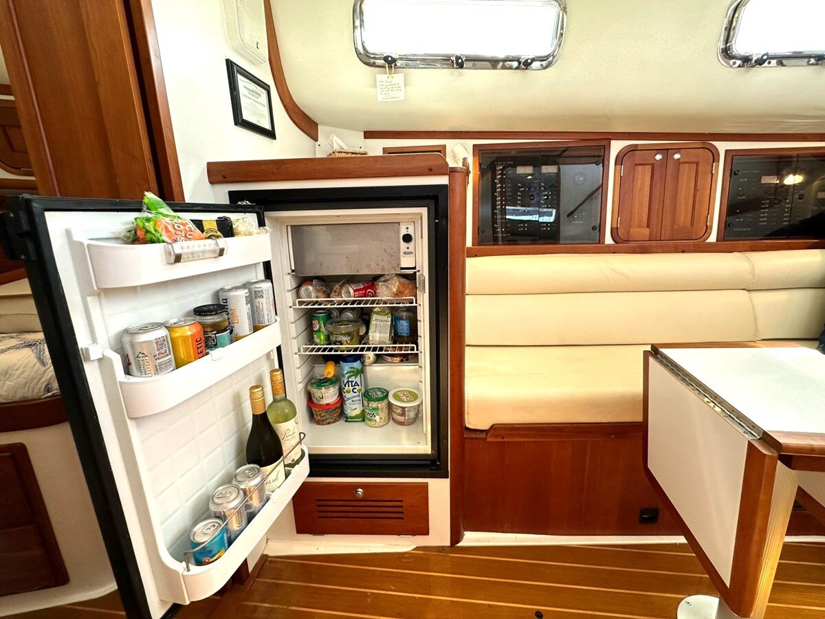 2004-legacy-34-11285a