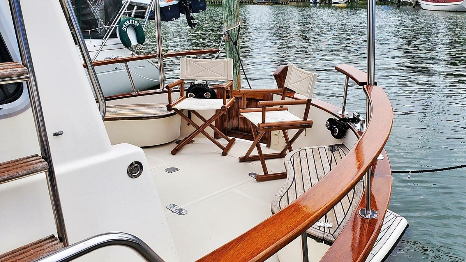 2004-menorquin-40-11-4cdf69