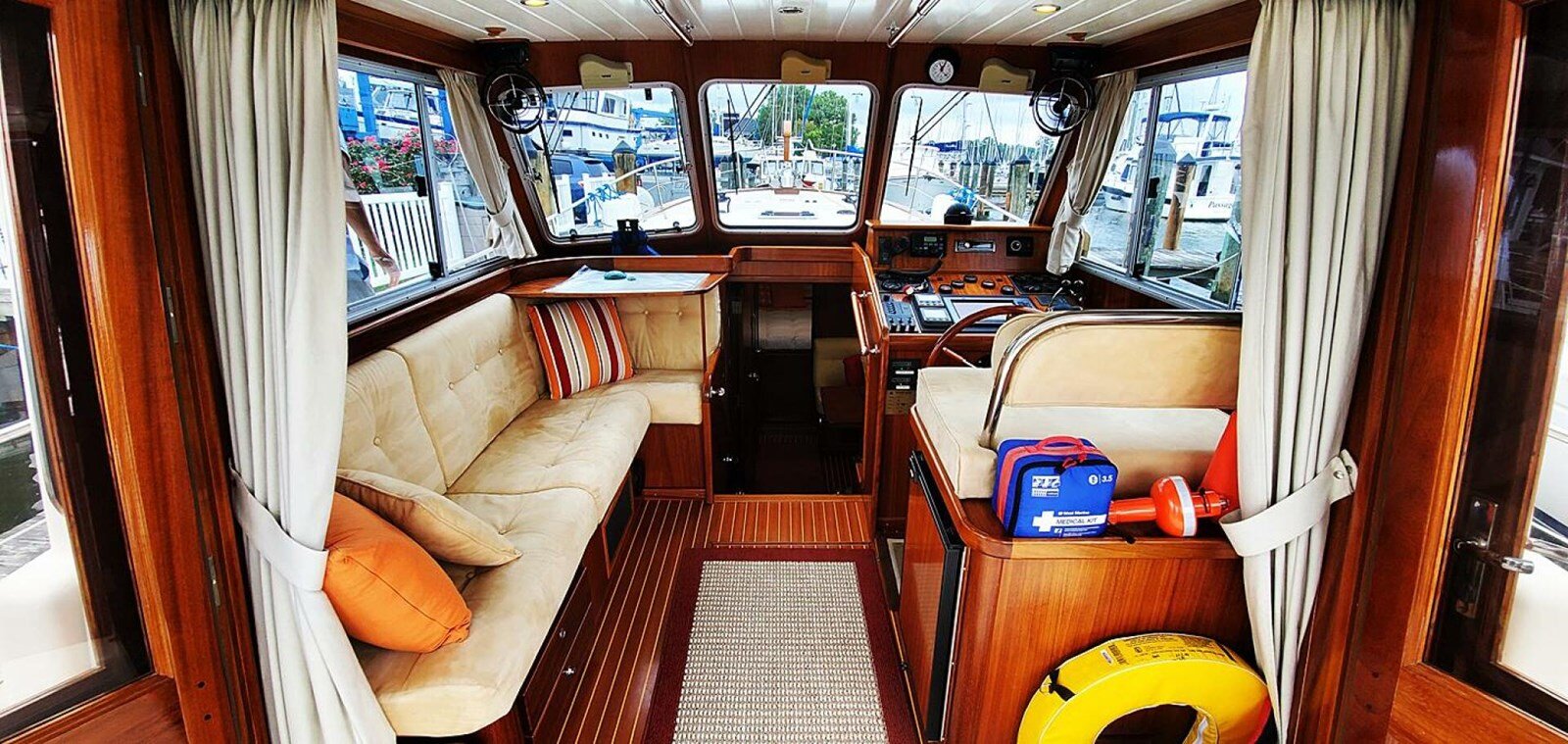 2004-menorquin-40-11-4cdf69