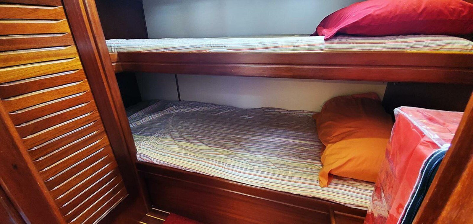 2004-menorquin-40-11-4cdf69