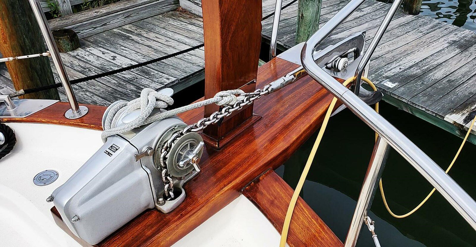 2004-menorquin-40-11-4cdf69