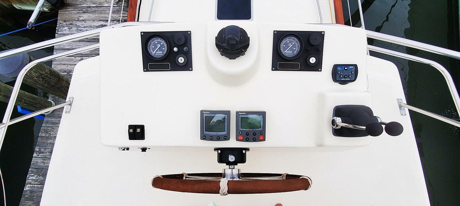 2004-menorquin-40-11-4cdf69