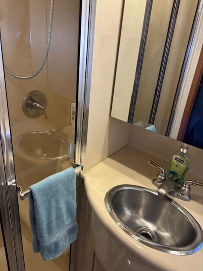 2004-meridian-34-e04dd1