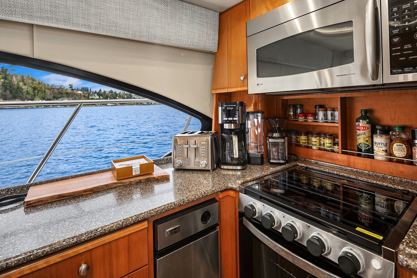 2004-meridian-58-548e6e