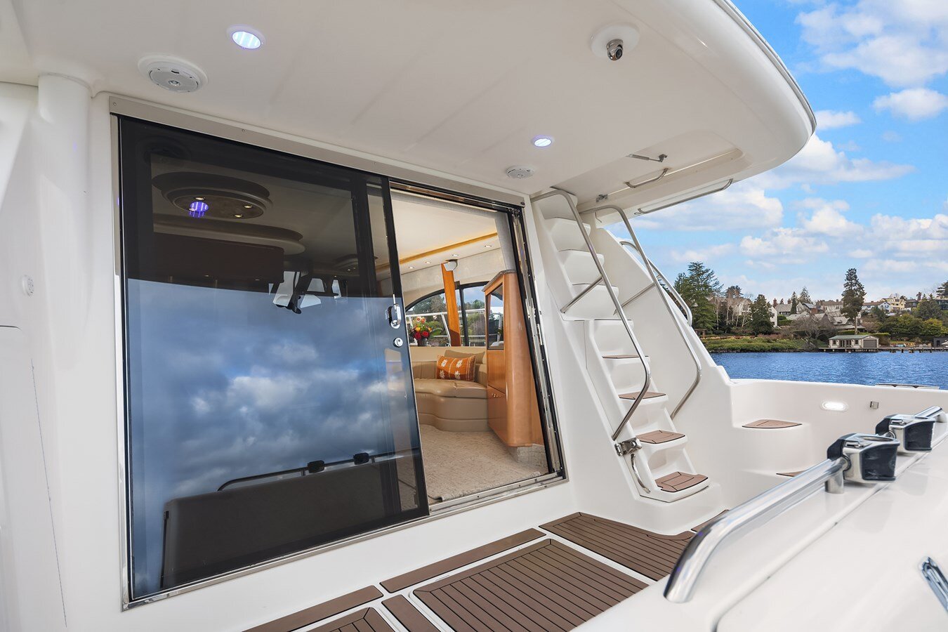 2004-meridian-58-548e6e