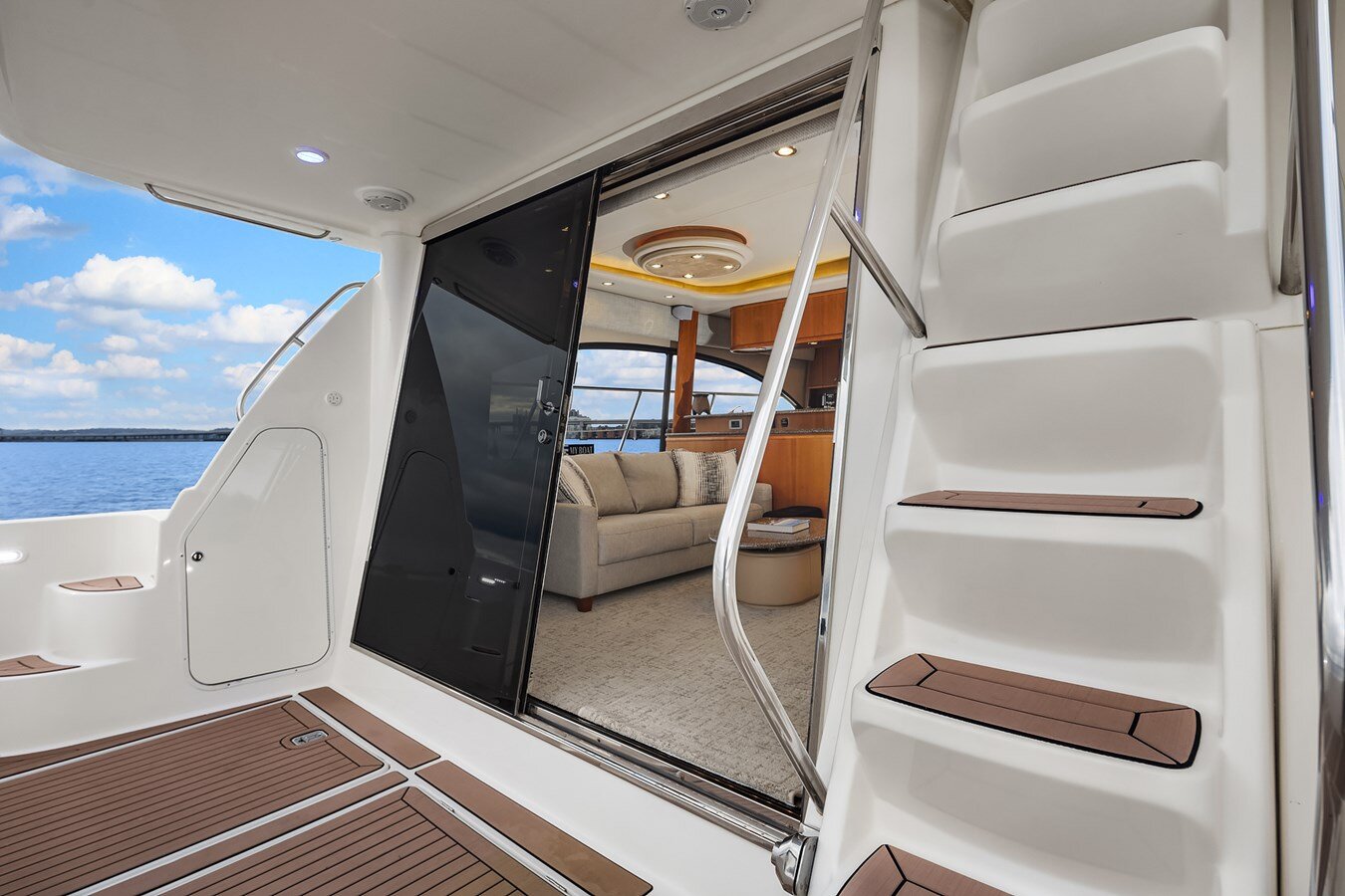 2004-meridian-58-548e6e