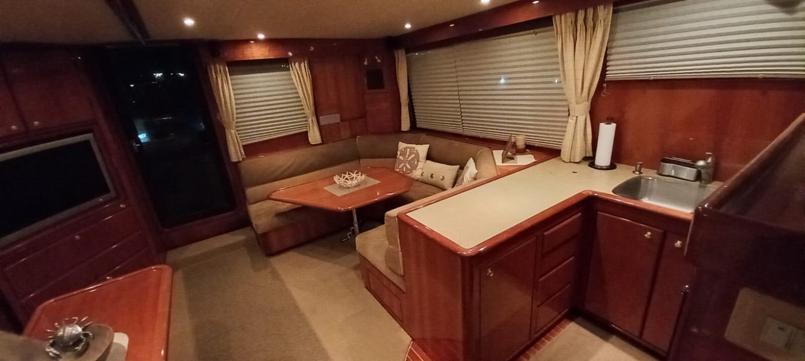 2004-mikelson-43-a54842