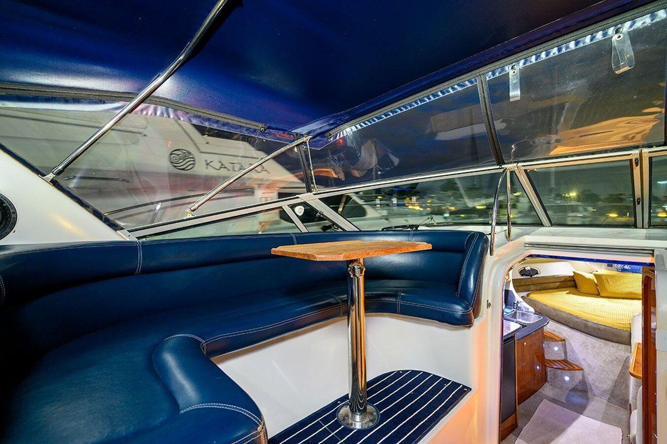 2004-mustang-38-f02909