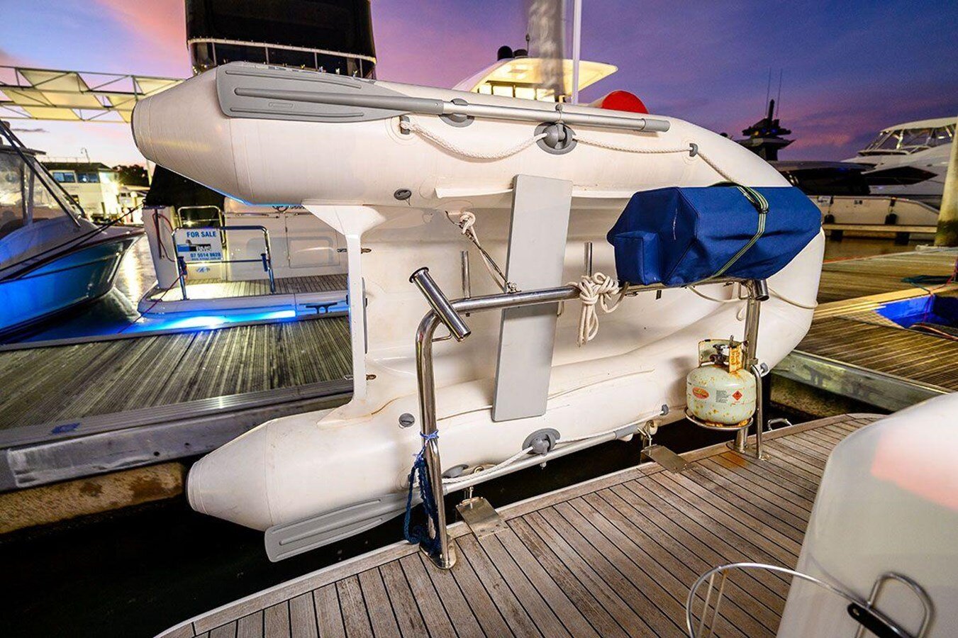 2004-mustang-38-f02909