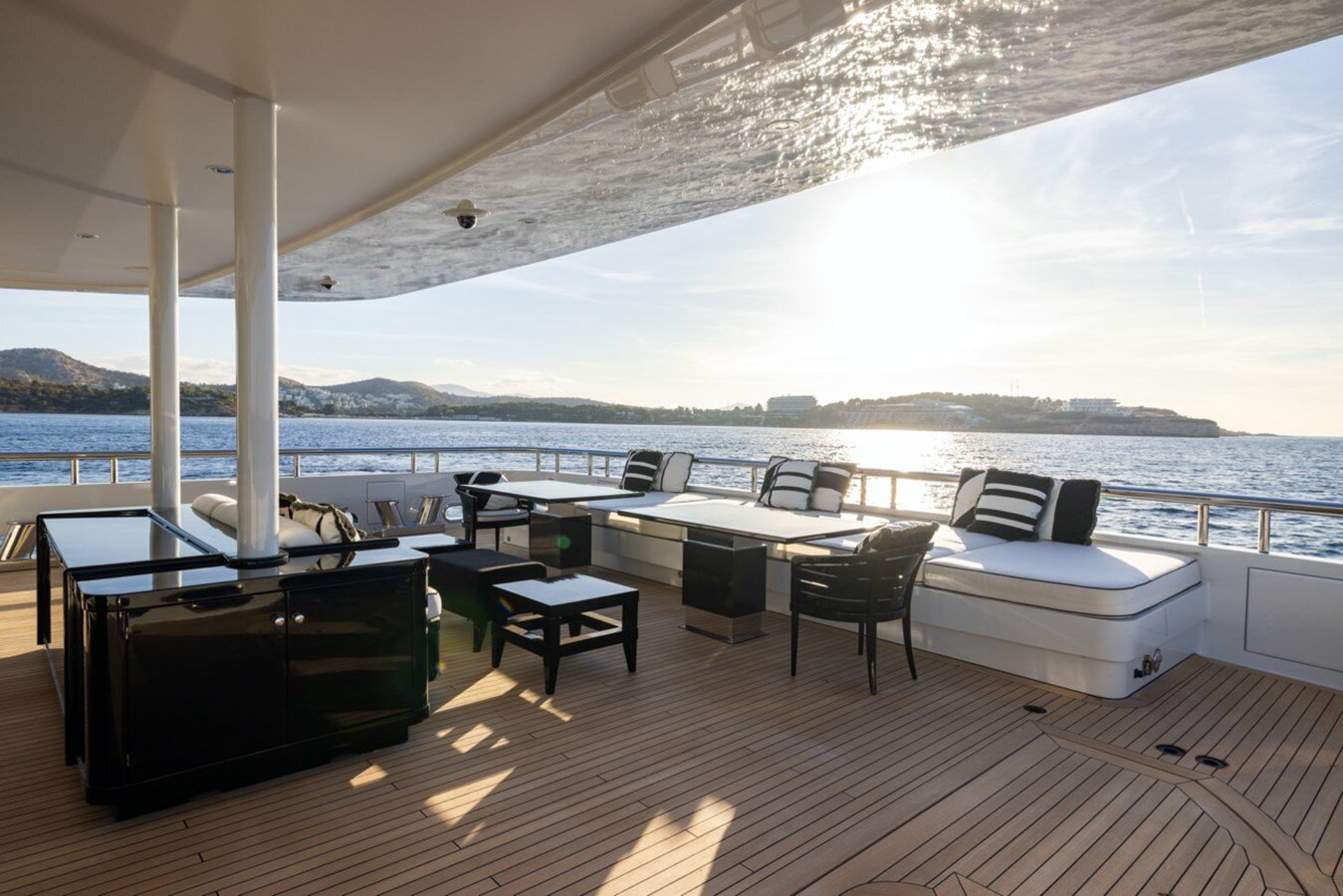 2004-oceanco-196-11-c2ff95