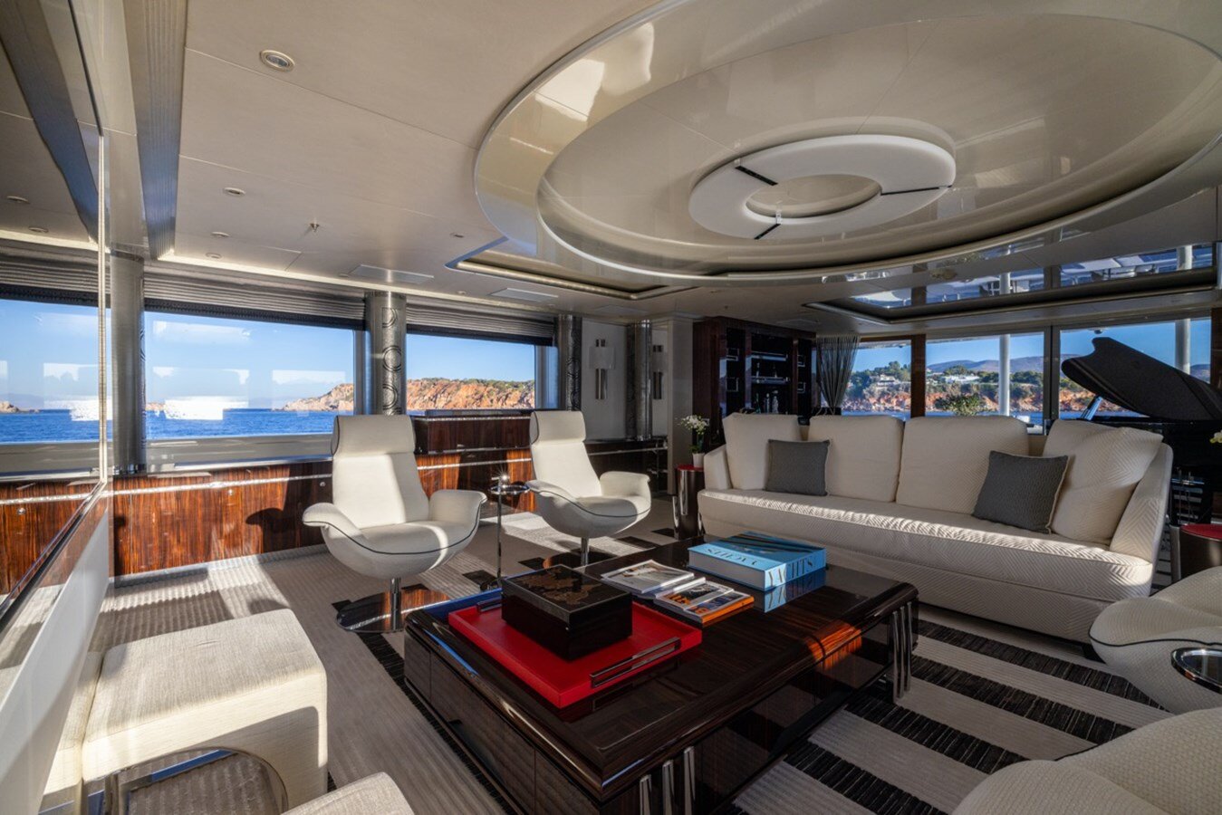 2004-oceanco-196-11-c2ff95