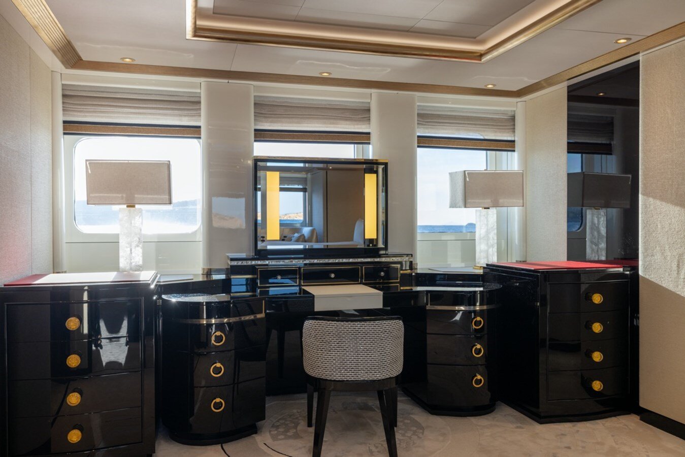 2004-oceanco-196-11-c2ff95