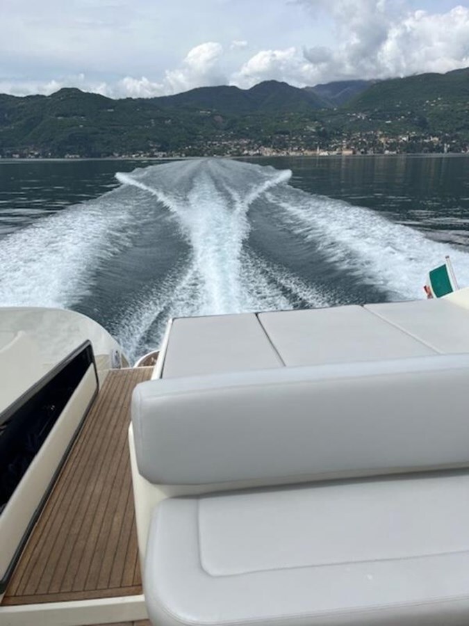 2004-performance-marine-46-3f7637