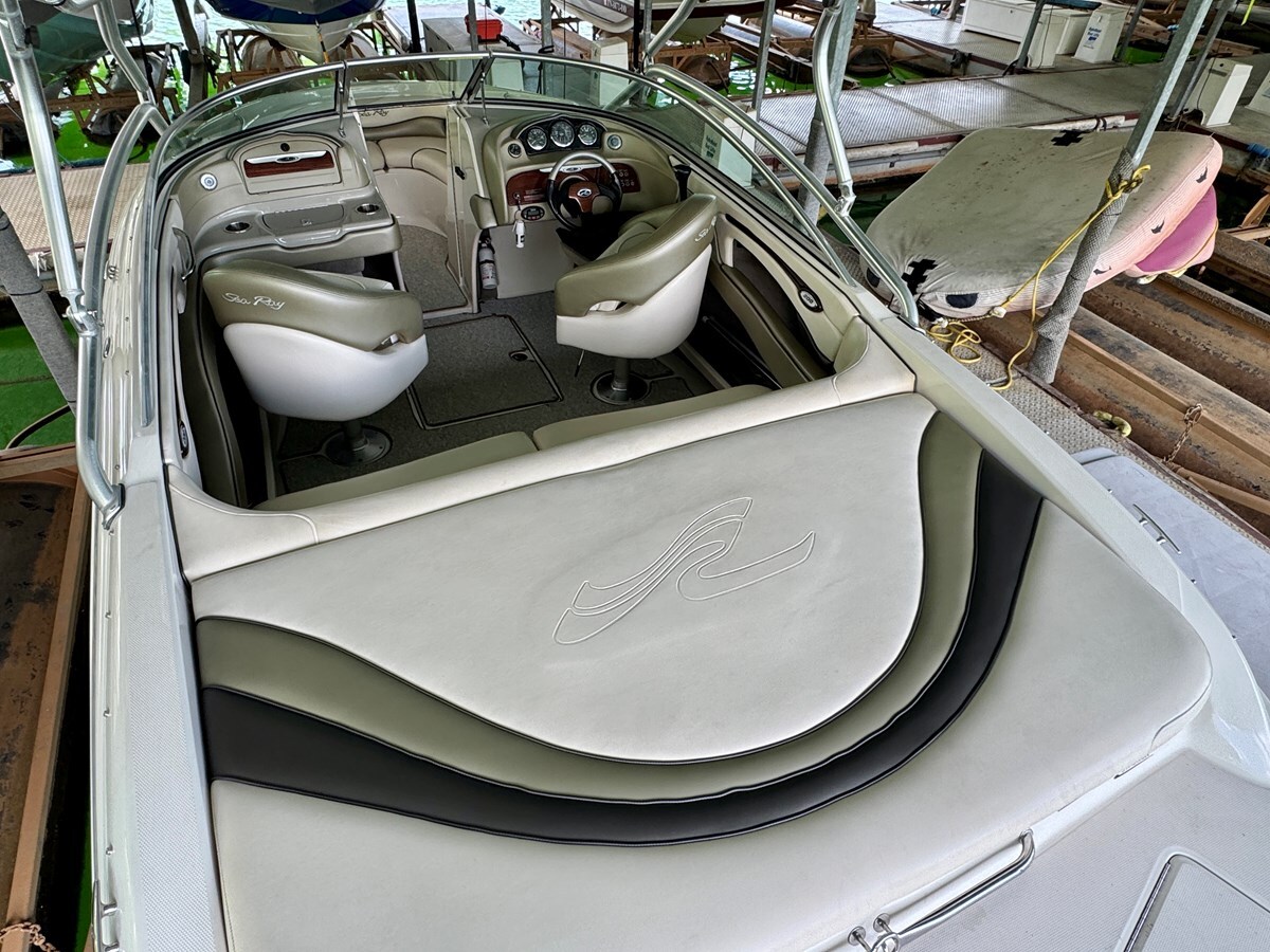 2004-sea-ray-21-24d390
