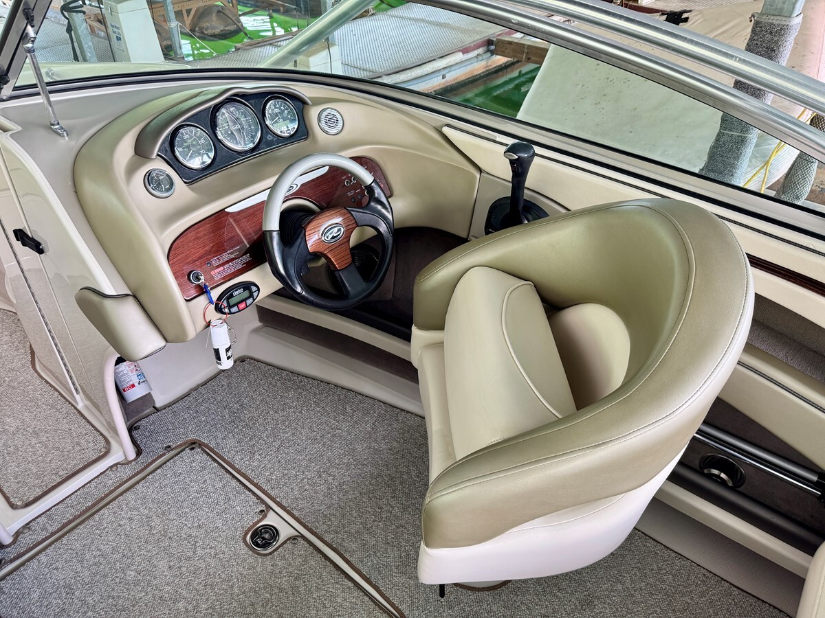 2004-sea-ray-21-24d390