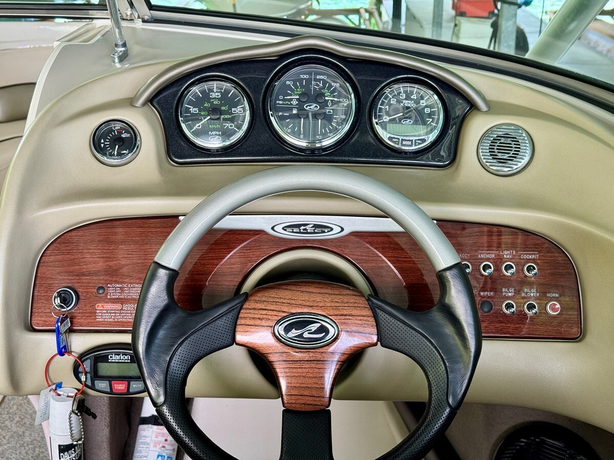 2004-sea-ray-21-24d390